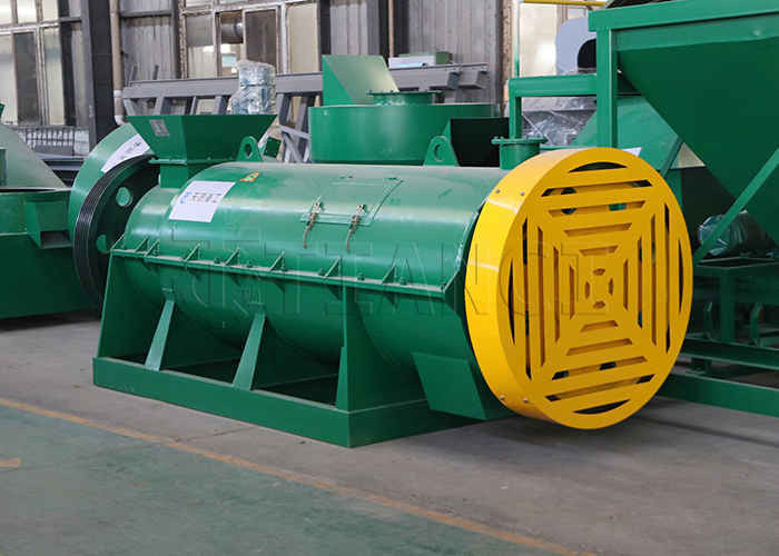 Гранилятор удобрений в гранулировании органических материалов, таких как сена лошадиные отходы растительные остатки и фулвиновая кислота