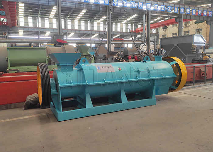 Гранулятор удобрений, идеально подходящий для переработки органических отходов, соломы, навоза в гранулированные удобрения