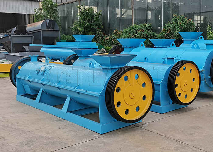 Гранилятор удобрений в гранулировании органических материалов, таких как сена лошадиные отходы растительные остатки и фулвиновая кислота