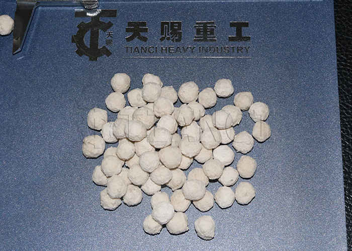 Гранилятор удобрений идеально подходит для непрерывного производства гранулярных удобрений со стабильной производительностью и легкой эксплуатацией